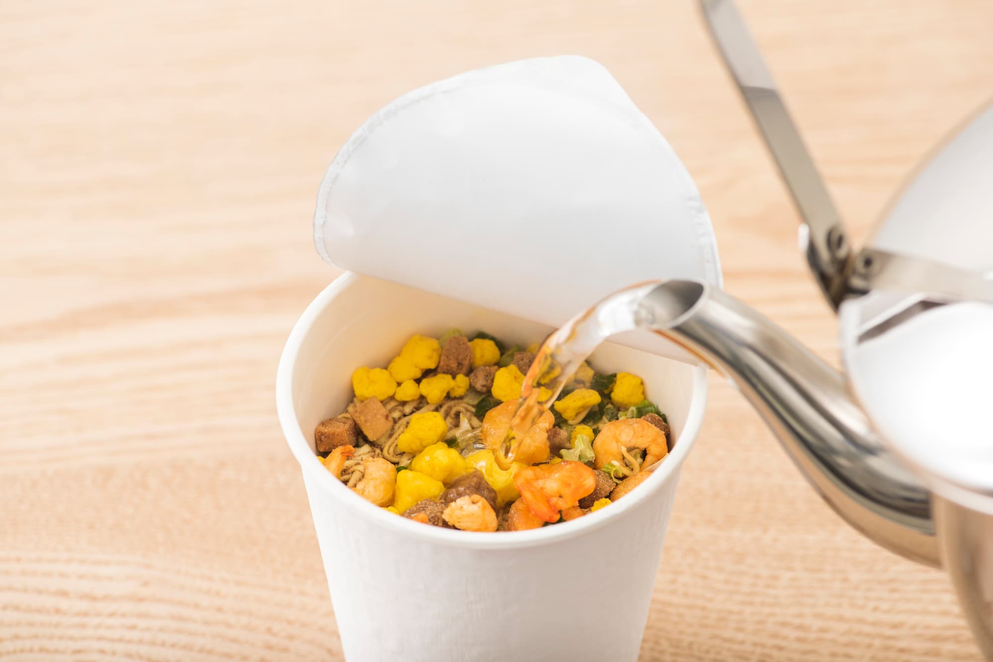 일본 인스턴트 라면, 한국으로 가져갈 수 있을까? 주의사항과 규정 정리